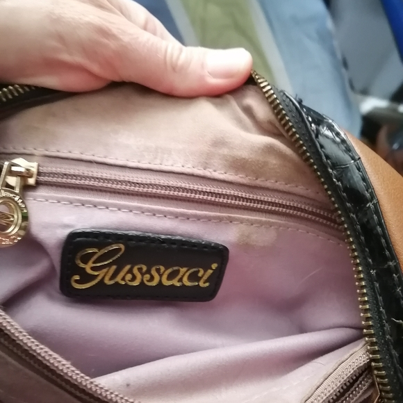 Brown satchel - Picture 5 of 9